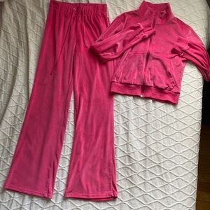 AMAZON VELOUR PINK TRACK SUIT SET SIZE SMALL